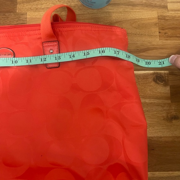 Coach bag orange, medium size great condition - Picture 14 of 15